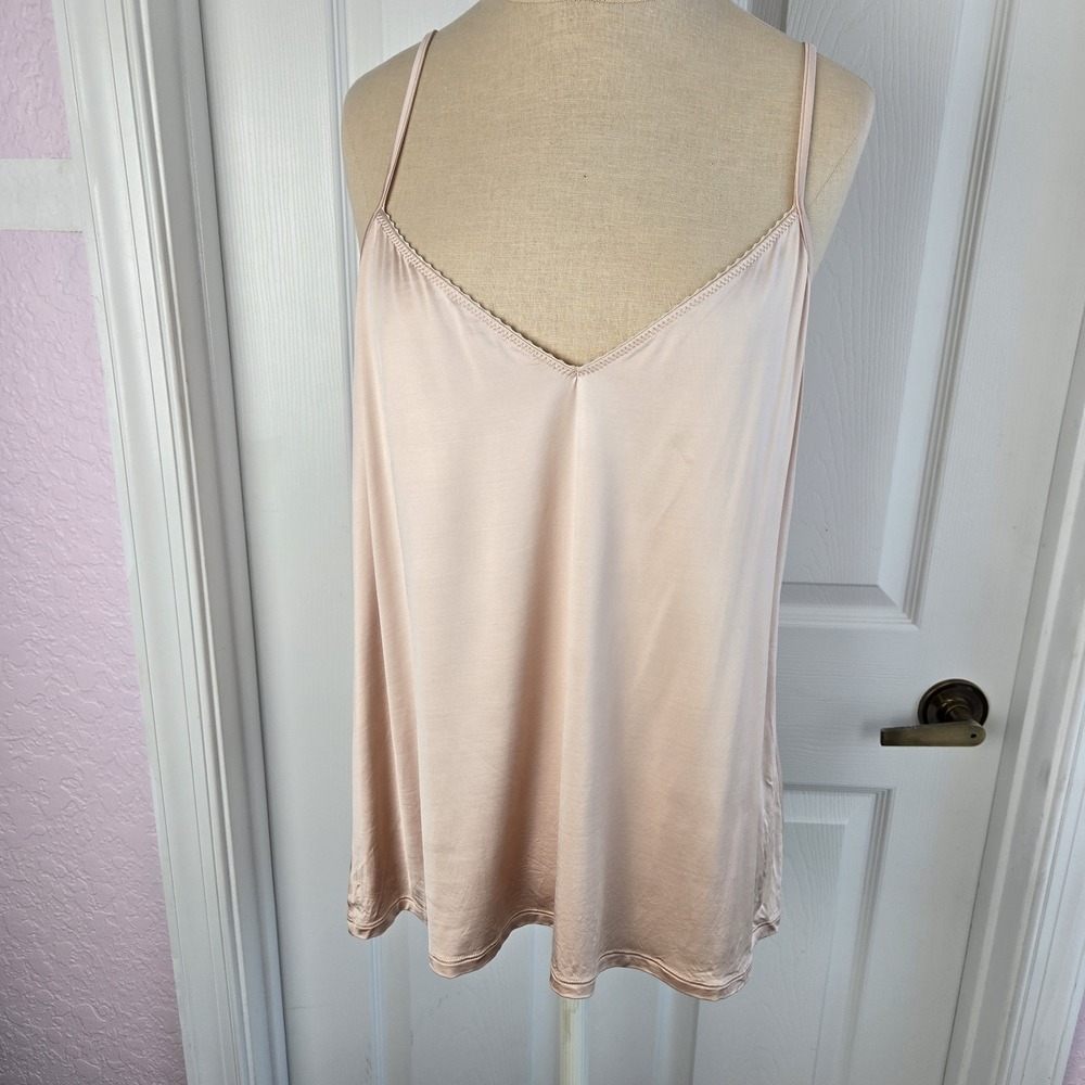 Hanro Satin Deluxe‎ Camisole Top Size  XL Nude Viscose Spandex Lingerie